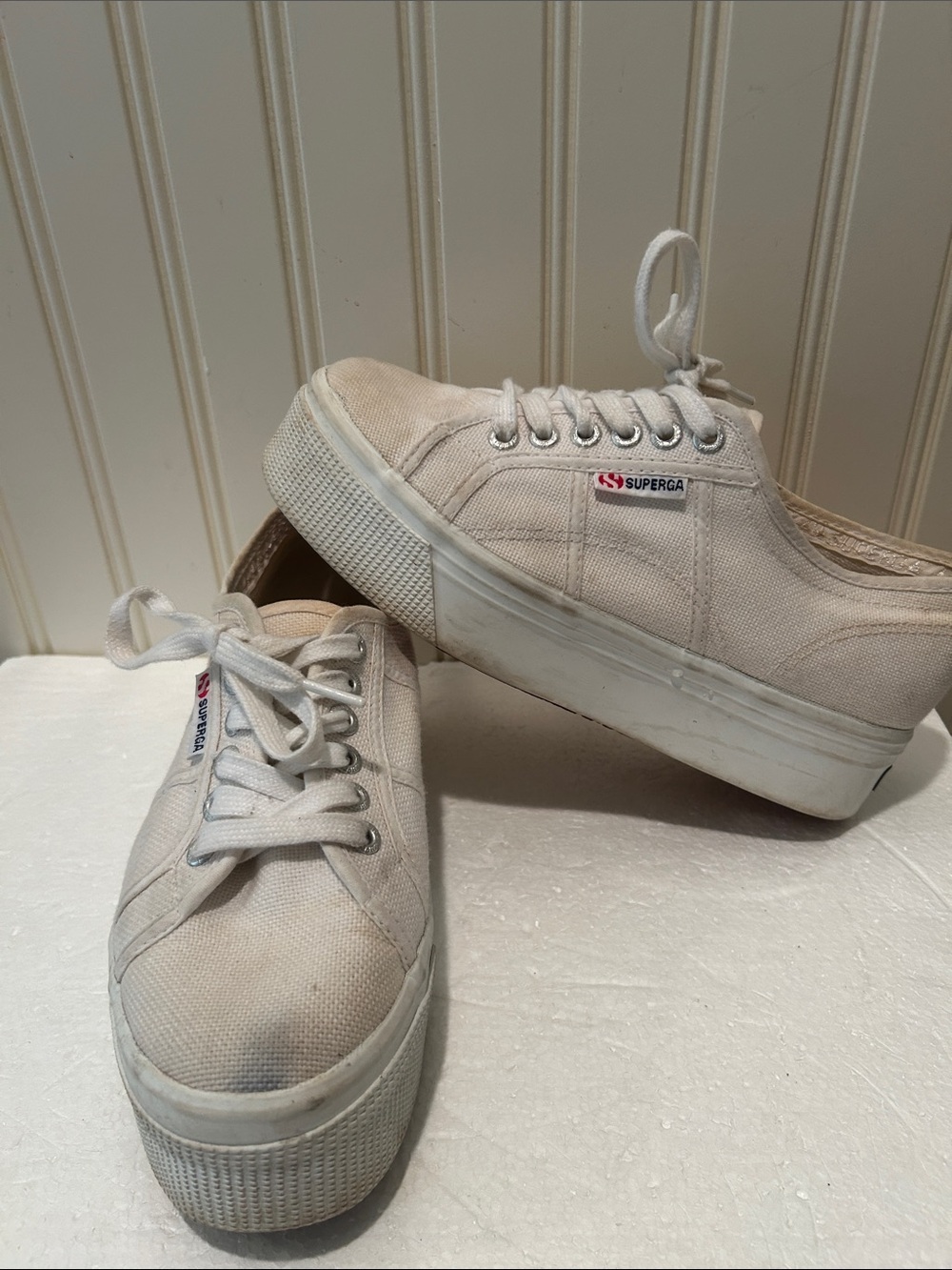 Superga Unisex Canvas low-top Platform Distressed LaceUp Sneakers size 8W/6.5M